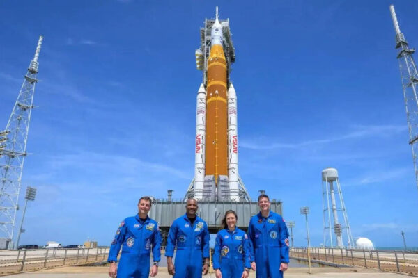 Nasa Artemis 2 Moon Mission Launch Live Updates: Nasa prepares to send 4 astronauts in lunar orbit for 1st time since 1972