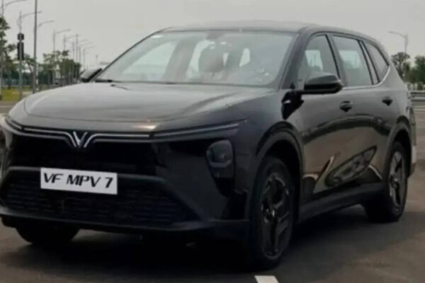 VinFast VF MPV 7 Launch Live Updates: Range, Features, Prices & More