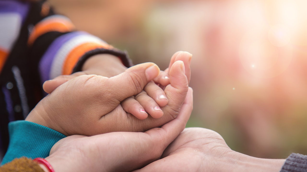 6 signs your child feels emotionally safe with you