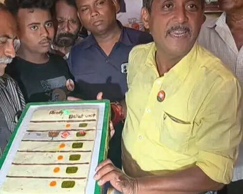 From 25kg fish to plastic EVM, candidates bring out all props and pull out all stops on last day of campaign | India News