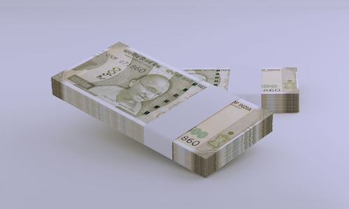 DA revision January June 2026 still pending, Centre keeps Dearness Allowance at 58 percent, employees await Cabinet decision and possible retrospective hike with arrears