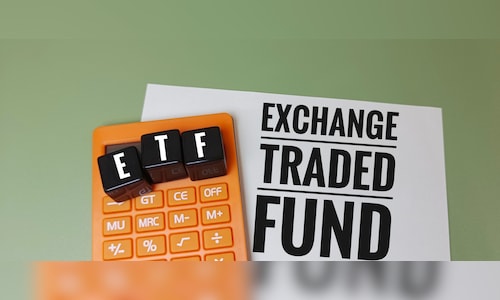 Rupee weakness and global investing: What it means for Indian investors in US ETFs
