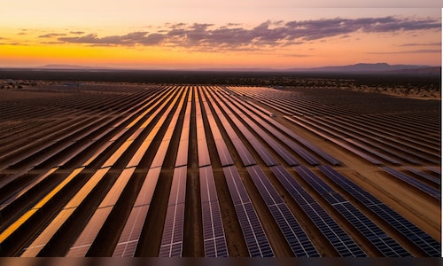 CleanMax commissions 185 MW wind-solar project in Gujarat; ₹165-cr revenue expected