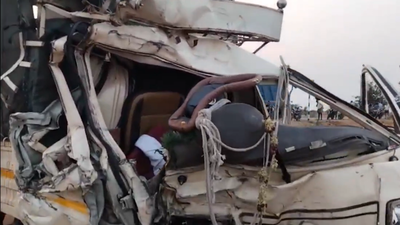 8 killed, 13 injured as lorry rams tanker in Andhra Pradesh’s Kurnool; PM announces Rs 2 lakh ex-gratia | Vijayawada News