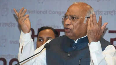 Delimitation Bill: Congress President Mallikarjun Kharge Vows to Defeat Delimitation Bill in Lok Sabha | India News