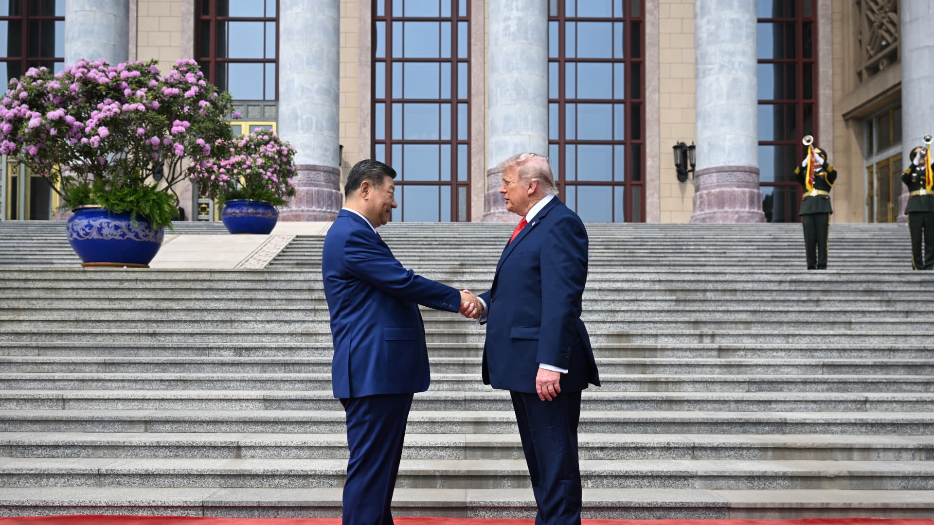 Trump, Xi begin summit in first U.S. presidential trip to Beijing in nearly a decade