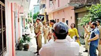 Kolkata cops crack the whip after bulldozer run | India News
