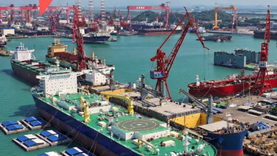 China’s 'super carrier' push: World's largest naval support ship under construction