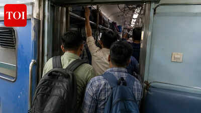 Bihar court orders railways to pay Rs 20,000 compensation after passengers forced to travel standing despite confirmed tickets