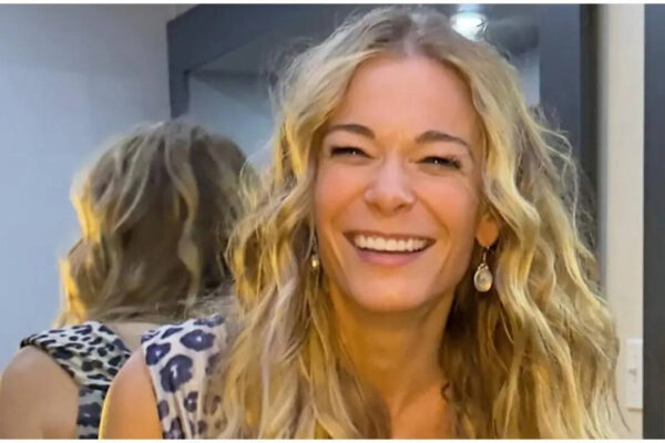 LeAnn Rimes reschedules two shows from ‘30 Years of Blue’ tour, says ‘I am unable to travel & perform this week’ |