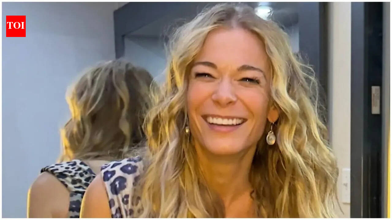 LeAnn Rimes reschedules two shows from ‘30 Years of Blue’ tour, says ‘I am unable to travel & perform this week’ |