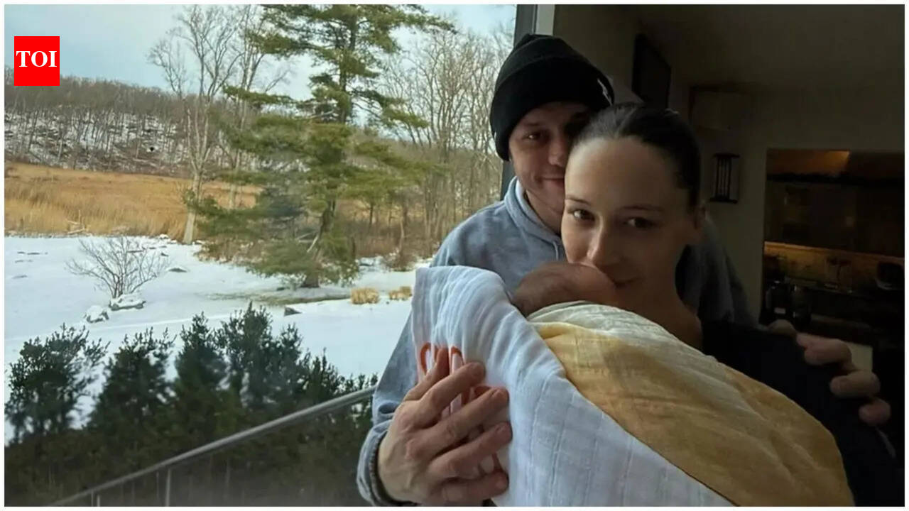 Pete Davidson and Elsie Hewitt ‘working through issues’ while prioritizing daughter Scottie Rose - Report |