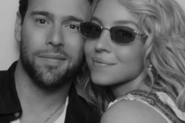 Sydney Sweeney Scooter Braun: Sydney Sweeney and Scooter Braun make romance Instagram official; record executive calls himself 'lucky cowboy'﻿ |