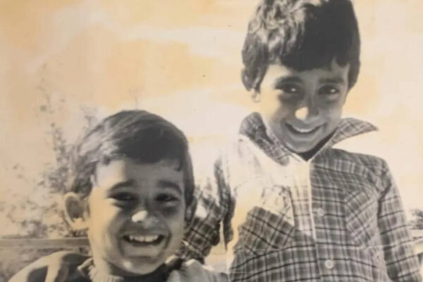 Akshaye Khanna Birthday: When Rahul Khanna shared DECADES OLD childhood picture with 'Dhurandhar' star Akshaye Khanna | Hindi Movie News