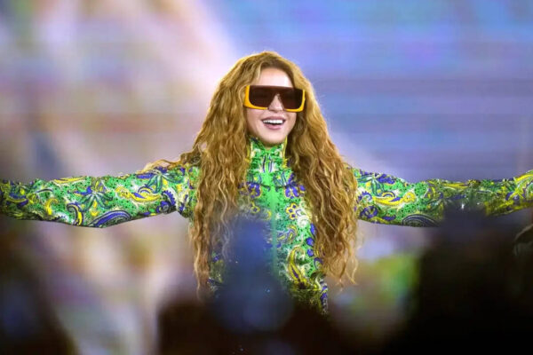 Shakira's free concert on Brazil's Copacabana beach draws crowd of 2 million |