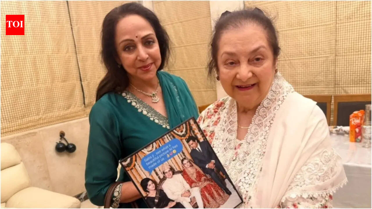 Hema Malini visits Saira Banu for the first time post Dharmendra's passing; recalls Dilip Kumar's friendship with 'Sholay' actor | Hindi Movie News