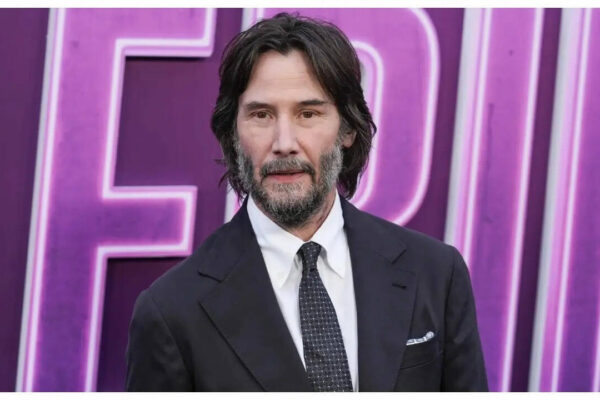 Keanu Reeves Quote: Quote of the day by Keanu Reeves: 'I don’t want to be a part of a world where being kind is a weakness'﻿ |
