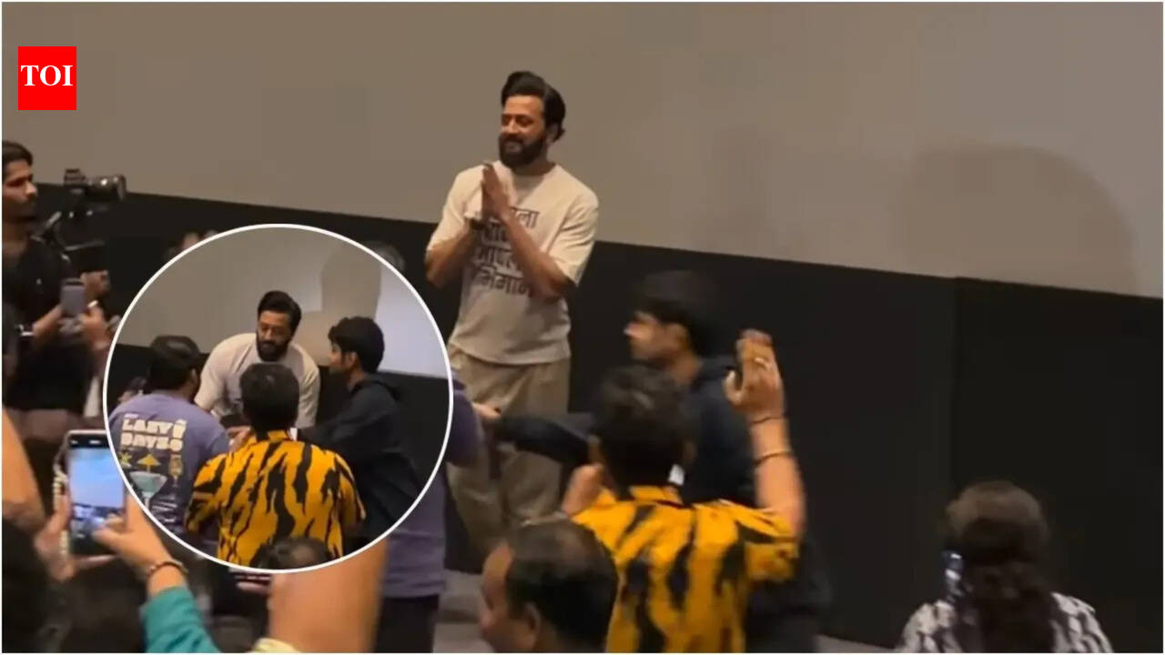 Fan touches Riteish Deshmukh's feet at 'Raja Shivaji' screening, video goes viral as film crosses Rs 33 crore in 3 days | Hindi Movie News