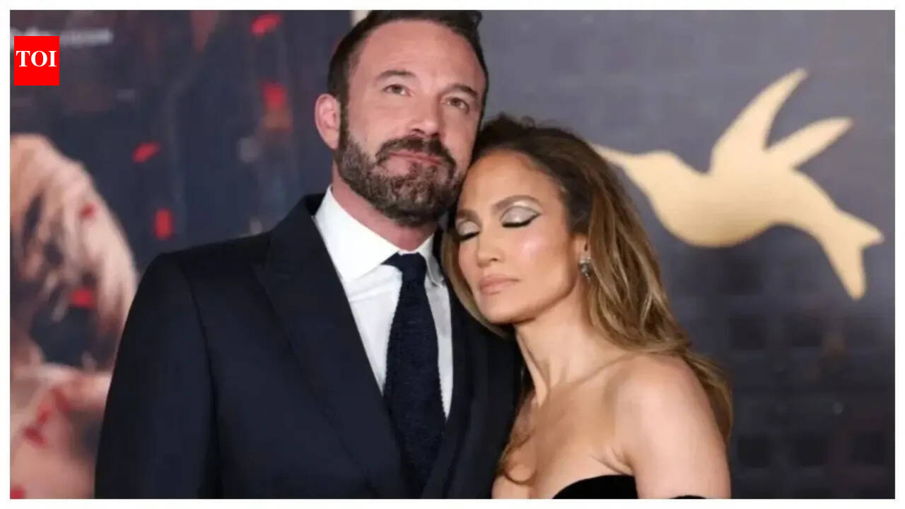 Jennifer Lopez slashes price on Beverly Hills mansion; lists former love nest for USD 50 million after Ben Affleck transfers ownership |