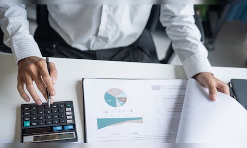 Motilal Oswal bullish on BSE, Lenskart and cement stocks as AI, market share growth drive outlook