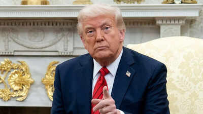US imposes sanctions on 10 individuals, companies for aiding Iran's weapons sector