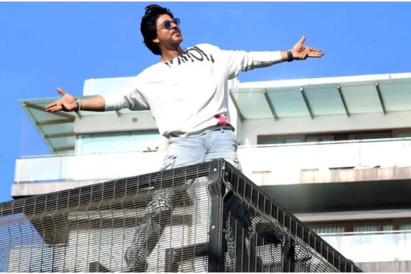 Shah Rukh Khan: ‘Order aya hai Shah Rukh Khan ke naam ka’: Delivery boy rushes to meet King Khan in Mannat, only to find a twist on doorstep |