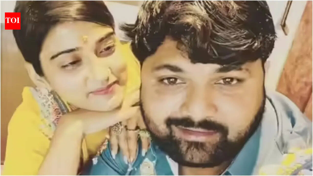 Samar Singh: Akanksha Dubey death case: Allahabad High Court serves notice to singer Samar Singh and brother Sanjay Singh | Bhojpuri Movie News