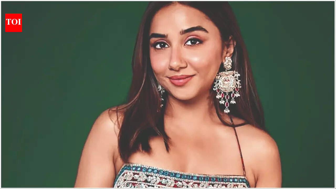 ‘I’m going to cry my eyes out’: Prajakta Koli on bidding goodbye to 'Mismatched' after 7 years