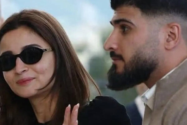 Alia Bhatt makes a superstar entry at Cannes; fans crush over her 'HOT' bodyguard - PICS﻿ |