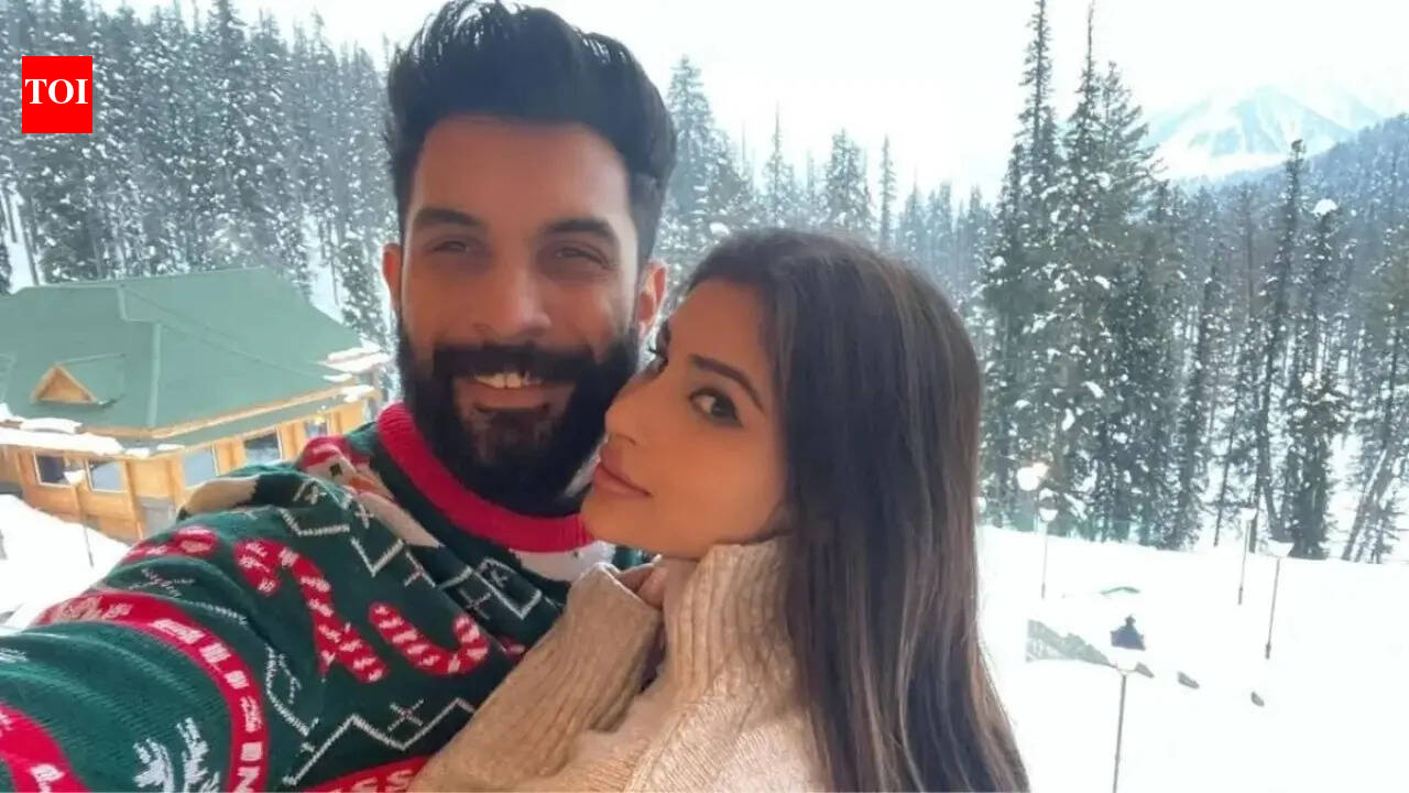 Mouni Roy's husband Suraj Nambiar deletes his Instagram account amid divorce rumours |