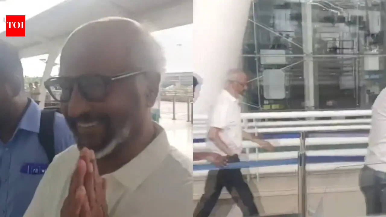 WATCH: Rajinikanth reacts with a smile when asked about Vijay becoming Tamil Nadu Chief Minister | Tamil Movie News