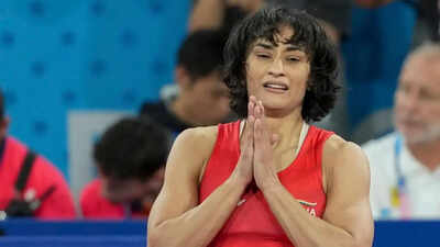 Wrestling's global governing body UWW backs WFI in Vinesh Phogat standoff | More sports News