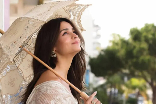 Alia Bhatt’s ivory ensemble with payal, bindi and nath from Cannes 2026 is breaking the internet: 'She looks like a dream' |