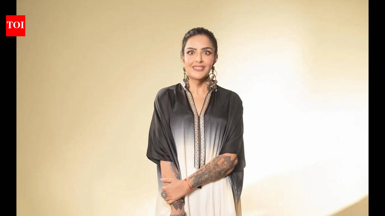 Hrithik Roshan’s sister Sunaina Roshan shares viral weight loss transformation after hospital scare: 'Fear became my fuel'