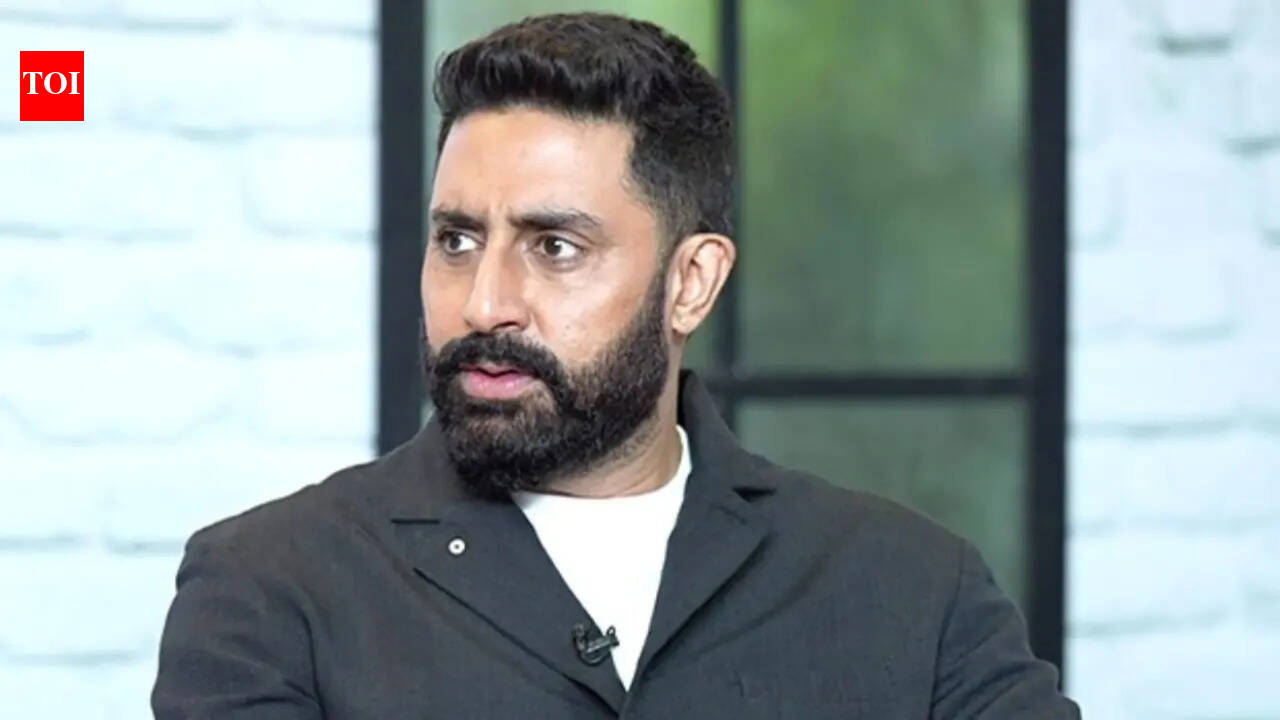 Abhishek Bachchan’s 'King' leaked pic; Viral antoganist look debunked as fake