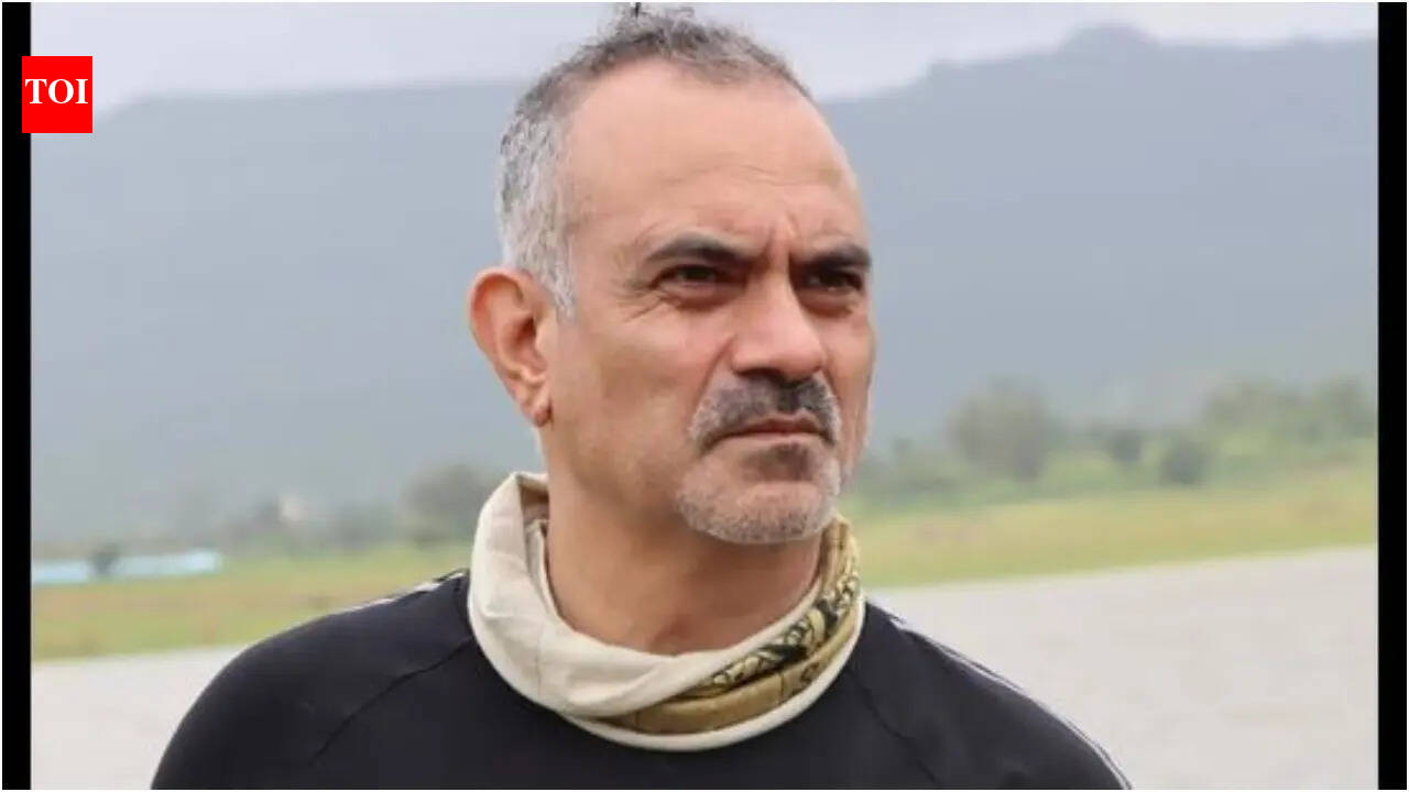 Manish Chaudhari on awkward first meeting with 'King' star