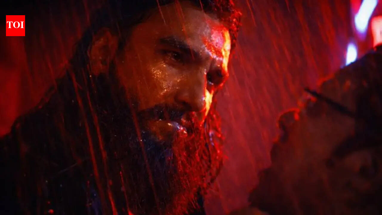 Netizens reveal biggest changes to Ranveer Singh's 'Raw and Undekha' version after theatrical release