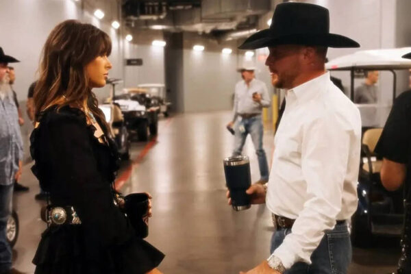 Cody Johnson and Ella Langley reign supreme in Las Vegas