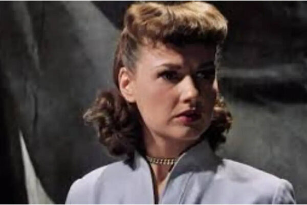 Ann Robinson, stuntwoman and cult sci-fi legend, dies at 96; death revealed eight months later