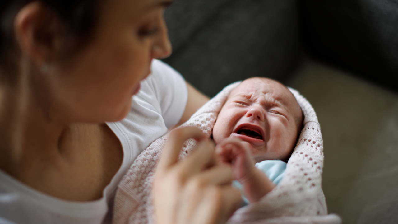 What are Japan’s overnight crying cafes and why mothers are loving them so much!