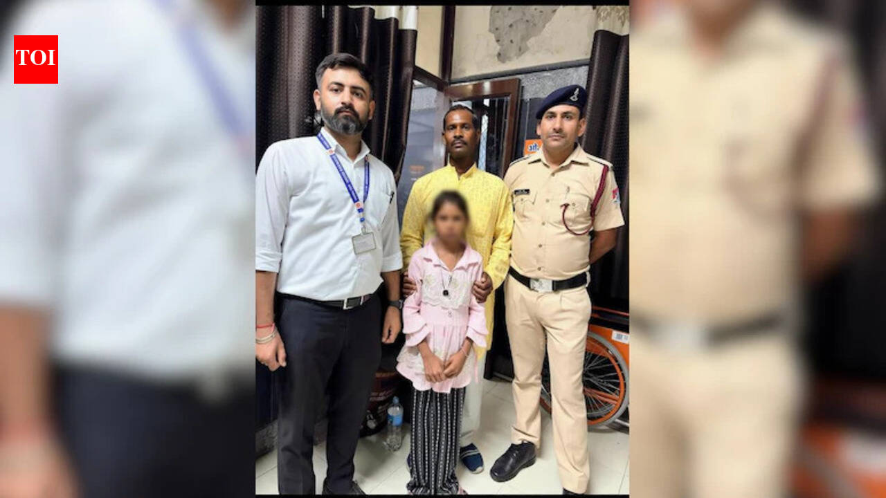 Lost and crying at Katra station, little girl finds an unexpected guardian in railway staff |