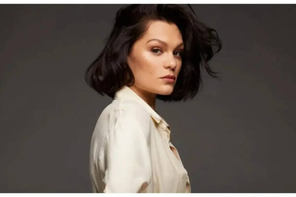 ﻿Jessie J announces she is cancer-free after year-long battle with breast cancer |