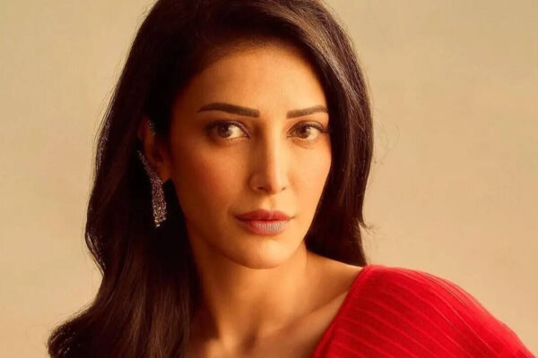 Shruti Haasan reveals hiding her identity in school; 'Coolie' star used a fake name to escape Kamal Haasan's fame | Tamil Movie News