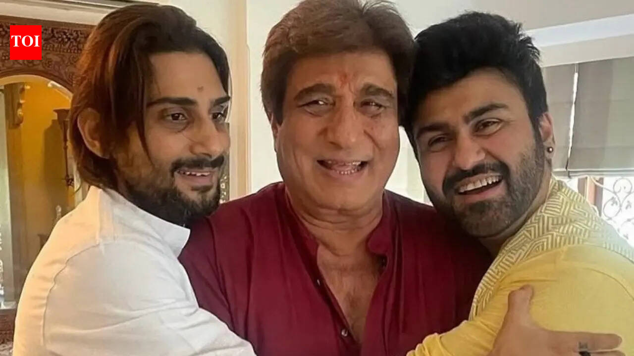 Arya Babbar slams Prateik Smita Patil for disrespecting Raj Babbar: 'We become villains, but when you need money, then he is your father' |