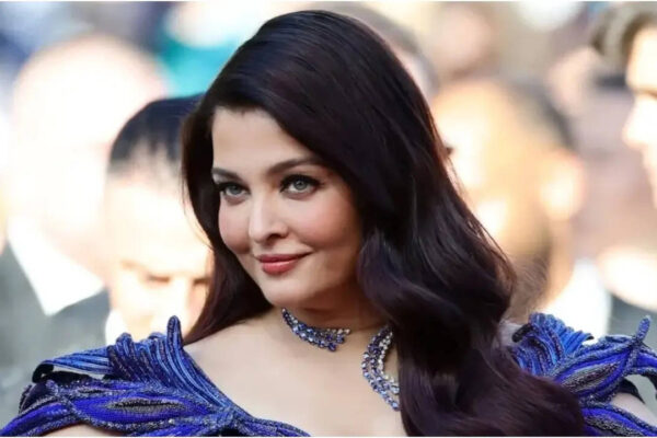 Aishwarya Rai ignored at Cannes? Fans slam viral post and call it 'paid negativity' | Hindi Movie News