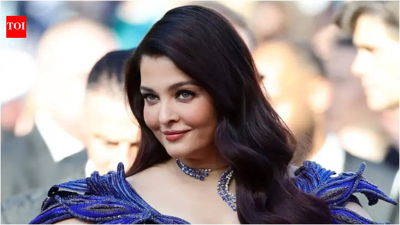 Aishwarya Rai ignored at Cannes? Fans slam viral post and call it 'paid negativity' | Hindi Movie News