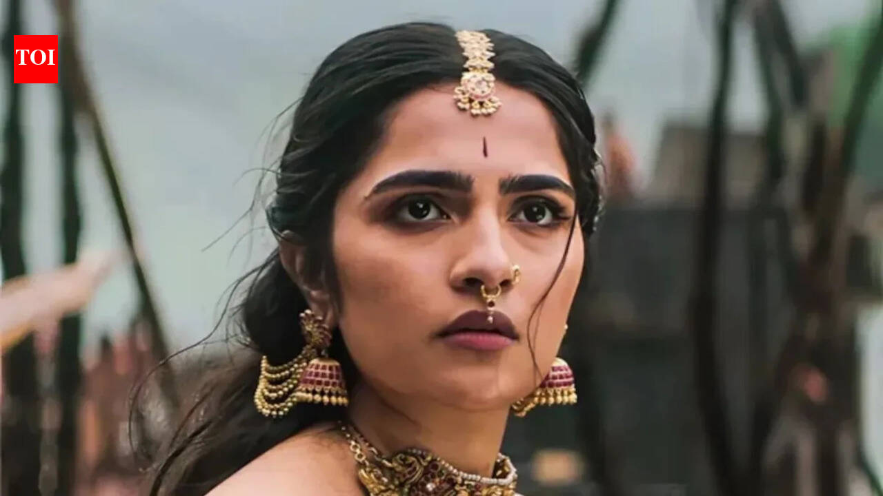 Rukmini Vasanth: Who is Rukmini Vasanth? ‘Kantara: Chapter 1’ actor and daughter of Uri martyr | Hindi Movie News