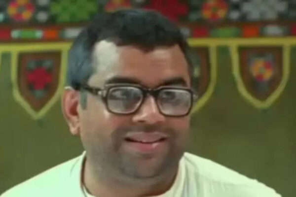 Hera Pheri 3: Paresh Rawal exits 'Hera Pheri 3', returns signing amount with 15 percent interest: Report | Hindi Movie News