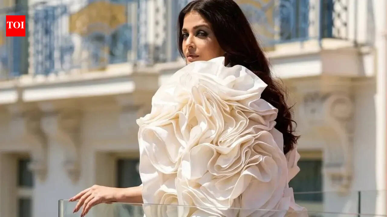 Aishwarya Rai Bachchan's UNSEEN look from Cannes goes viral; actress models in dramatic floral ensemble﻿ - PICS |