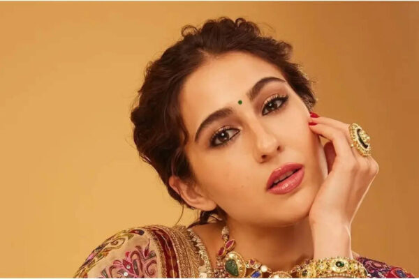 Sara Ali Khan once ate 2 pizzas and 3 brownies daily in New York before losing 45 kg, calls it as 'Mindless eating' |